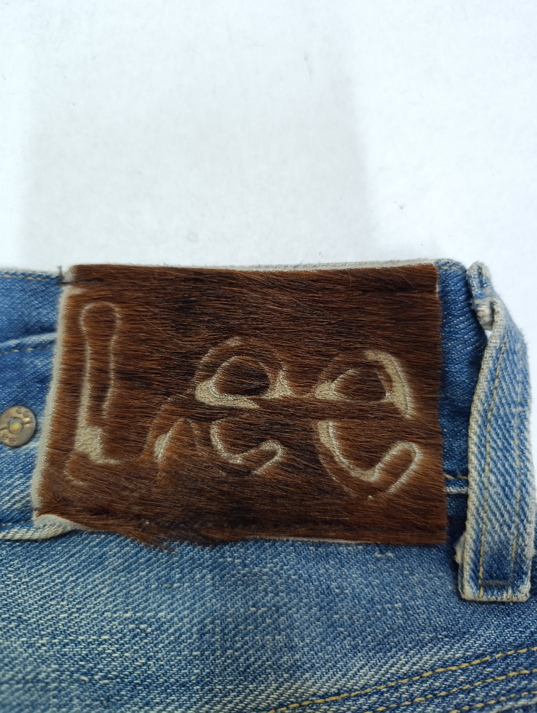 Lee 101B W28 L32 cimosa con martingala nuovo deadstock