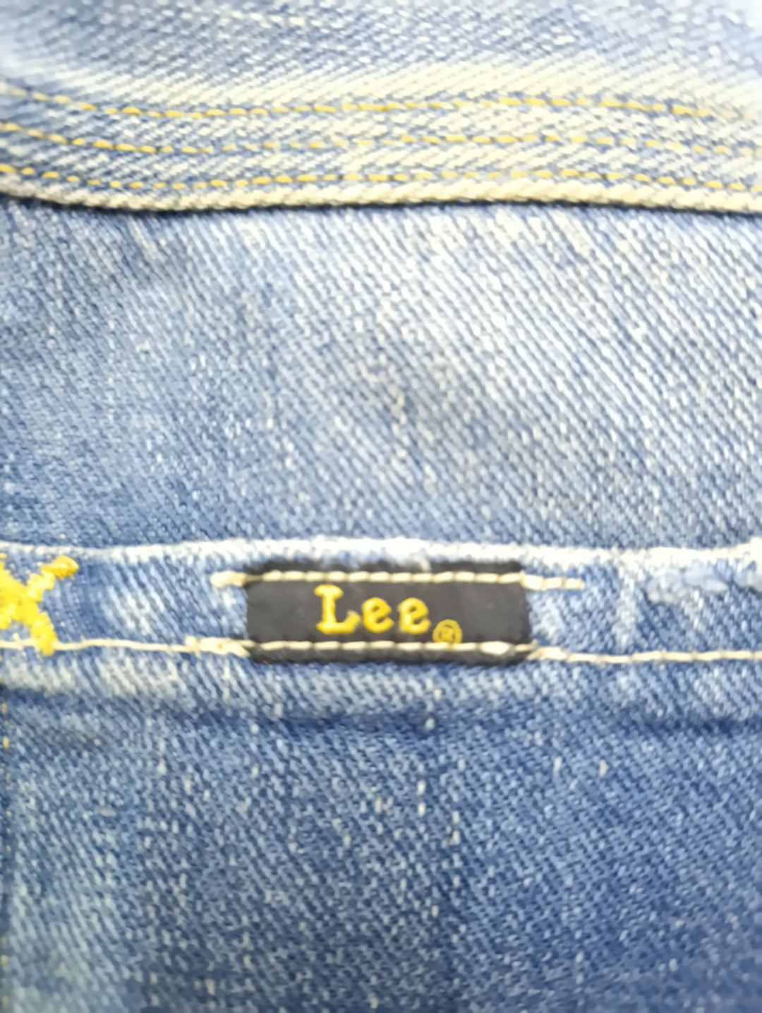 Lee 101B W28 L32 cimosa con martingala nuovo deadstock