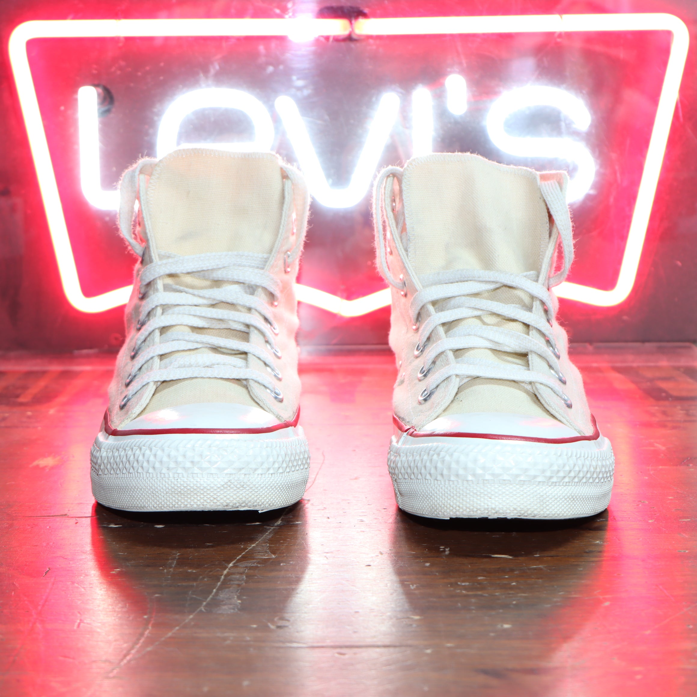 Converse all star size 5 Alte Made in USA Beige Ecru Vintage Clothing