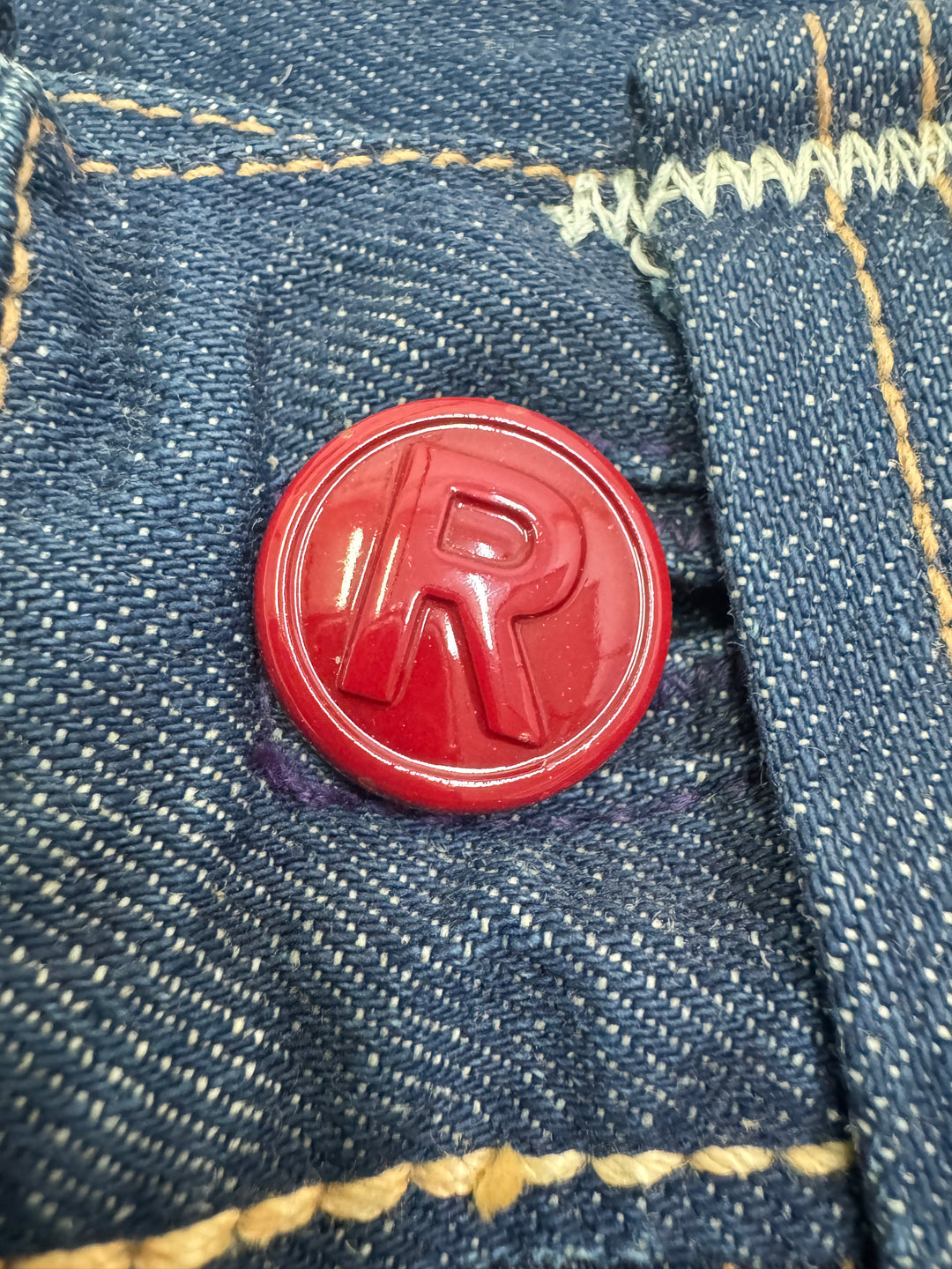 Levi's RED short selvedge cimosa rossa deadstock