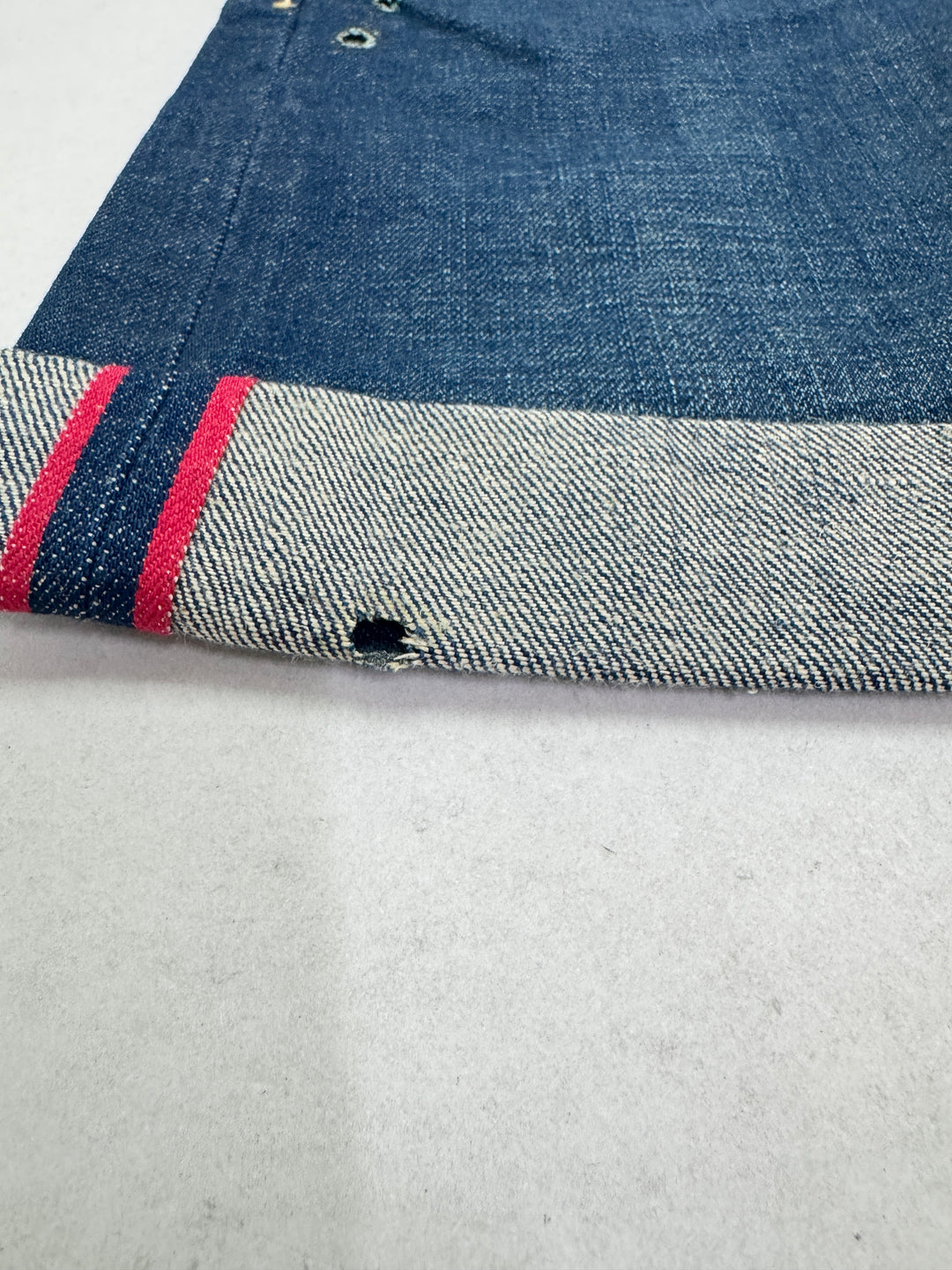 Levi's RED short selvedge cimosa rossa deadstock