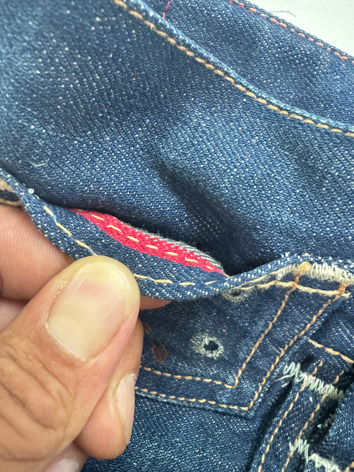Levi's RED short selvedge cimosa rossa deadstock