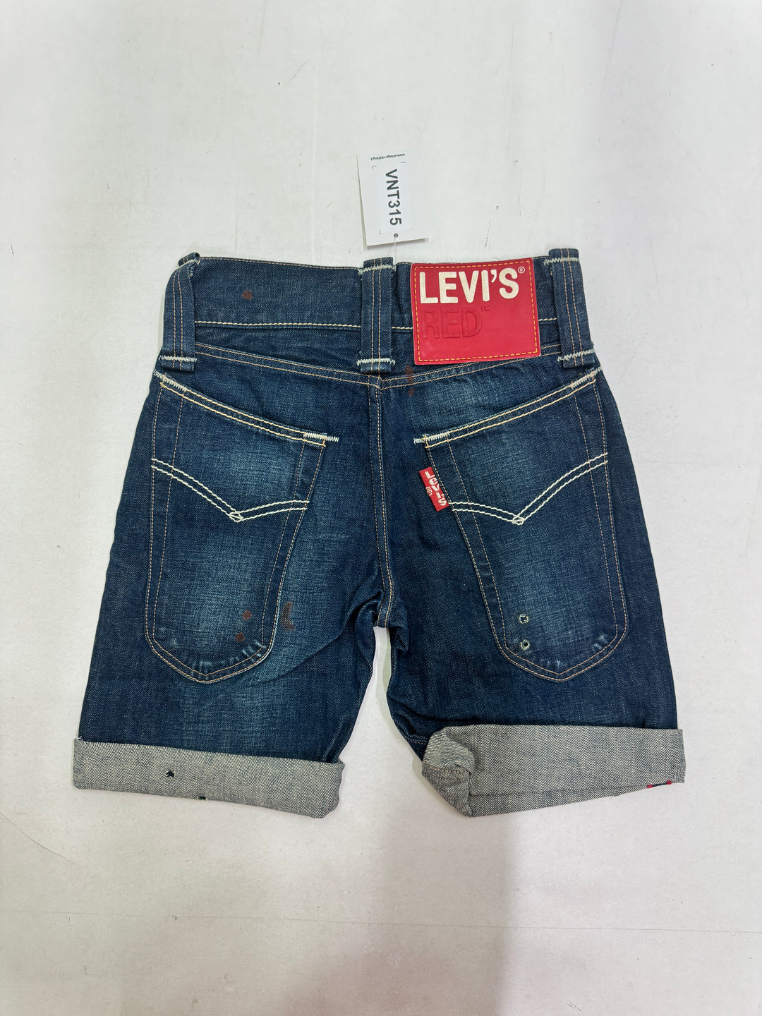 Levi's RED short selvedge cimosa rossa deadstock