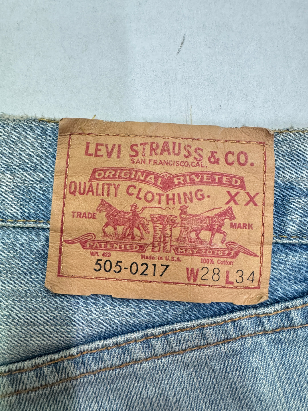 Levi's Vintage Clothing 505 - 0217 Big E W28 L34 selvedge cimosa deadstock