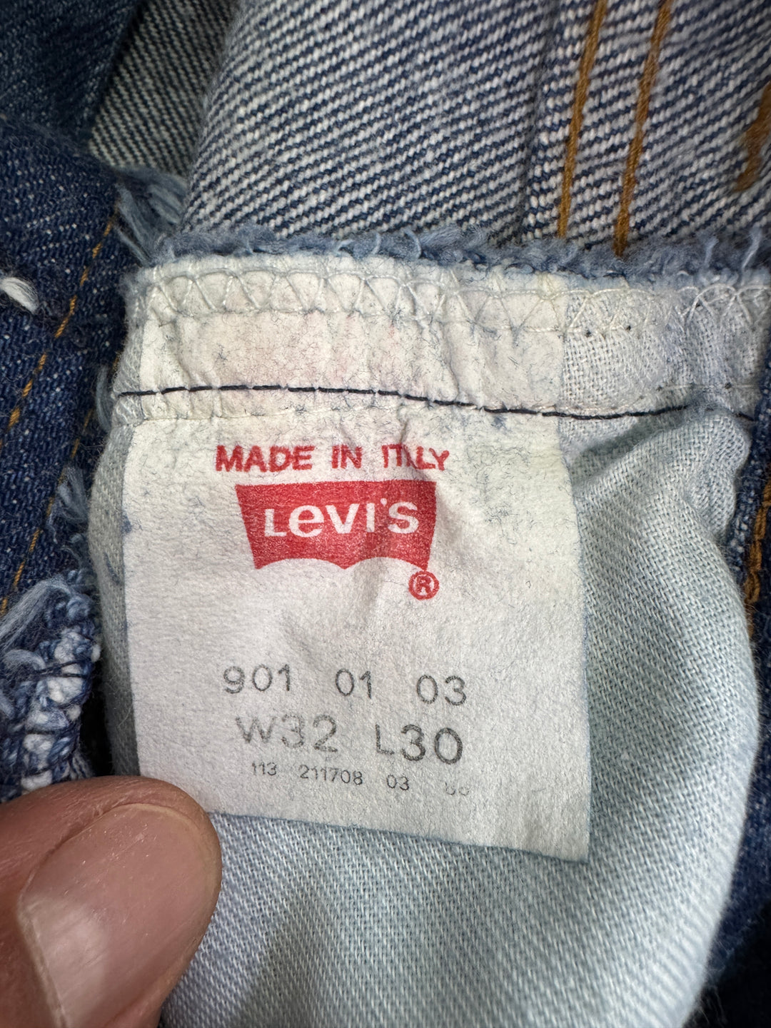 Levi's 901 vintage W32 L30 made in Italy levis jeans donna anni 90' deadstock