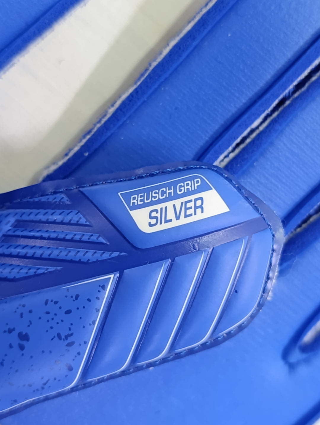 Reusch attrakt silver junior size 5 guanti portiere calcio nuovi