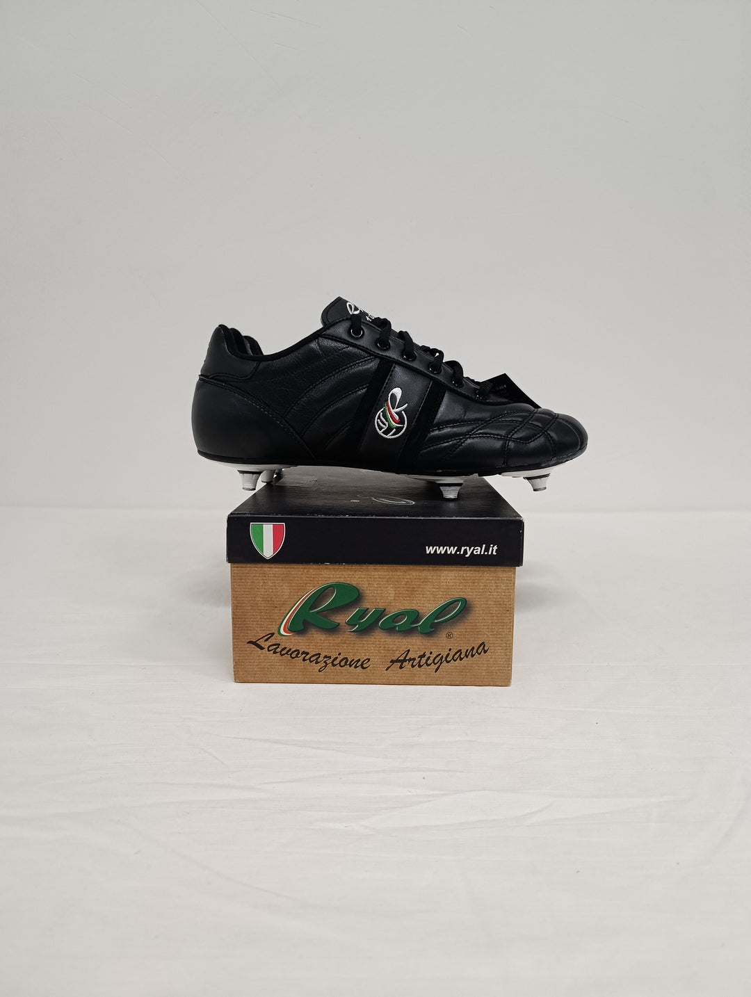Ryal scarpe da calcio nuove numero 46.5 pelle di canguro lavorazione artigianale