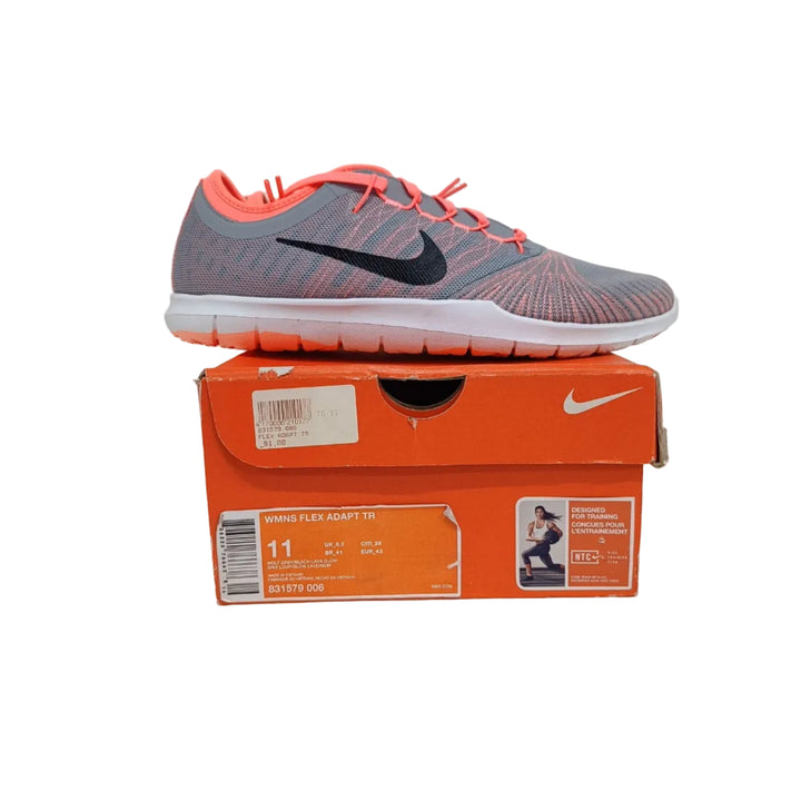 Nike wmns flex adpt tr scarpe nuove UK 8.5 Eur 43
