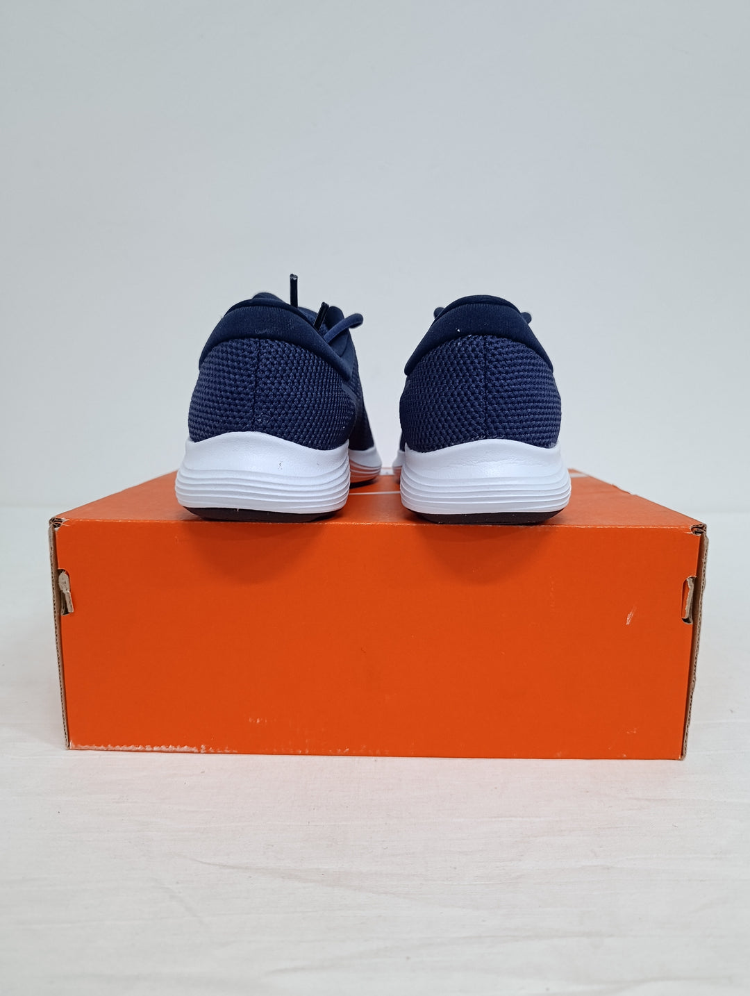 Nike revoluction 4 gs scarpe nuove Eur 36 US 4y UK 3.5