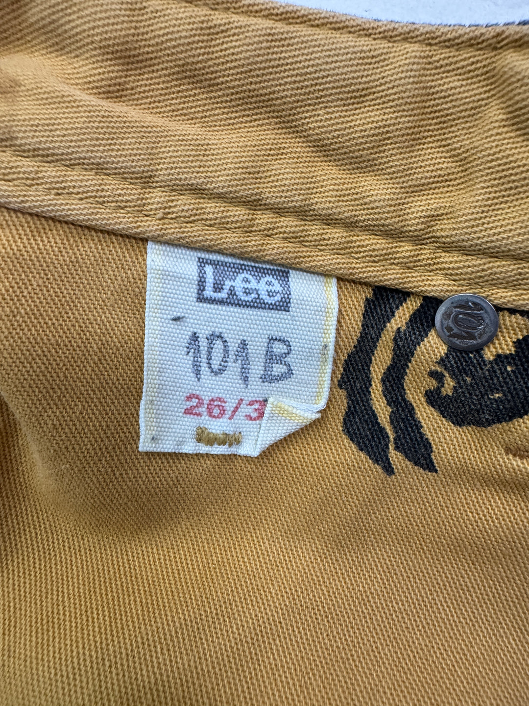Lee 101b lady&