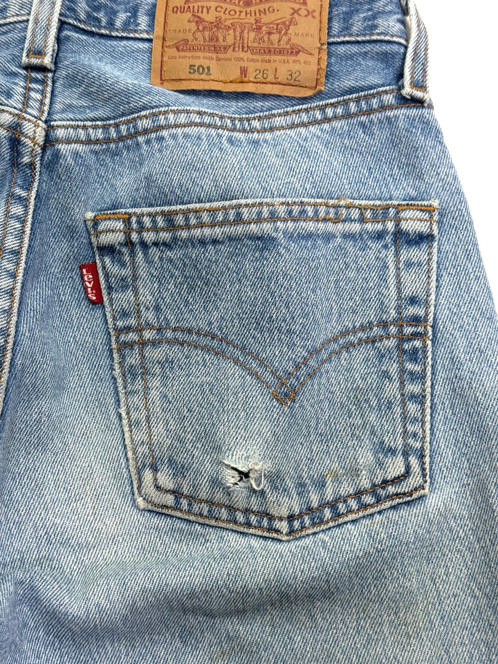 Levi's 501 for women Made In USA W26 L32 anni 80' 4 BOTTONI