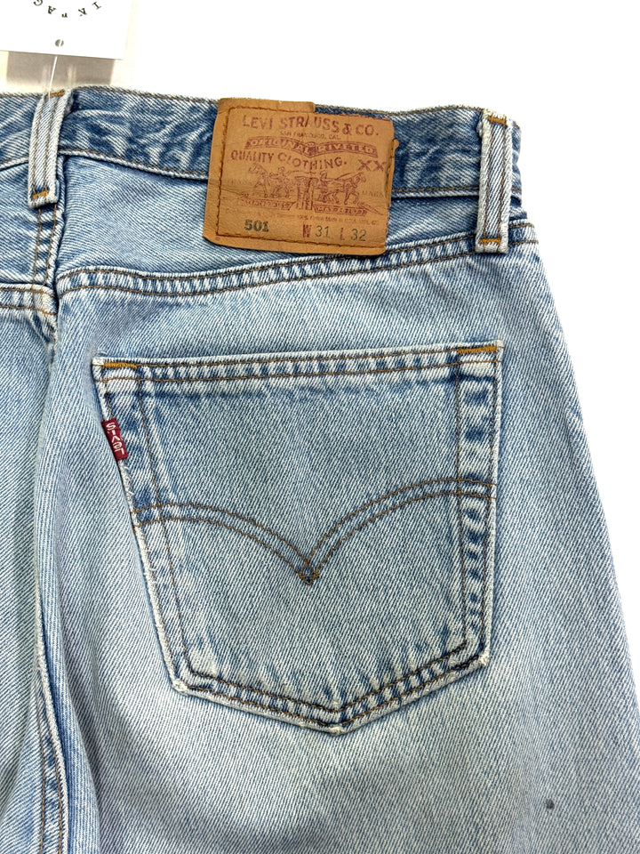 Levi's 501 for women Made In USA W31 L32 anni 80'