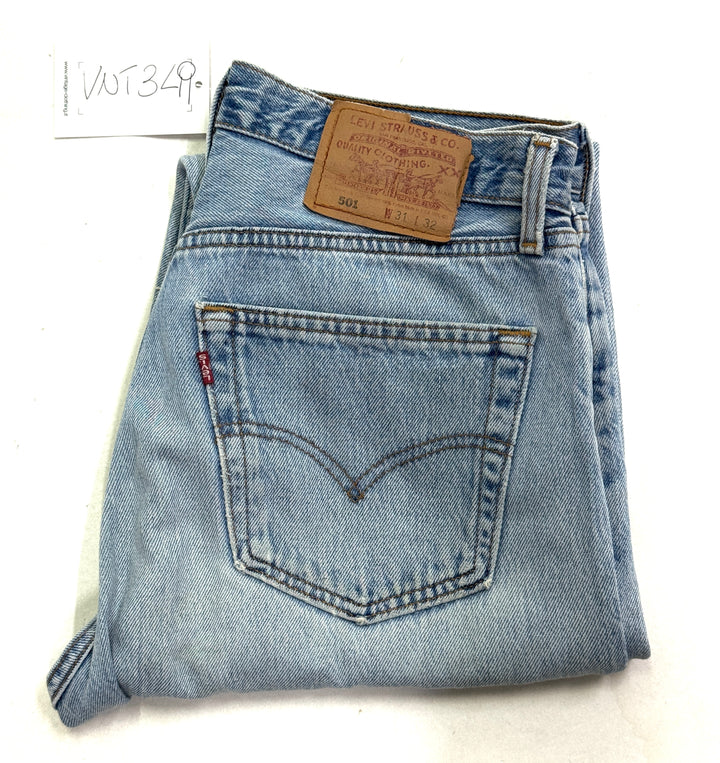 Levi's 501 for women Made In USA W31 L32 anni 80'