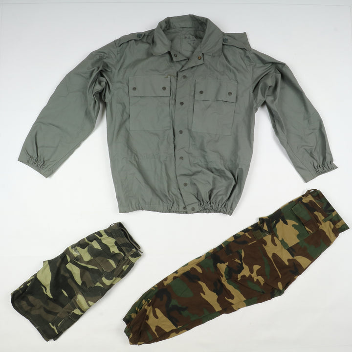 Abbigliamento militare e civile box misto 44pz soft air caccia pesca army