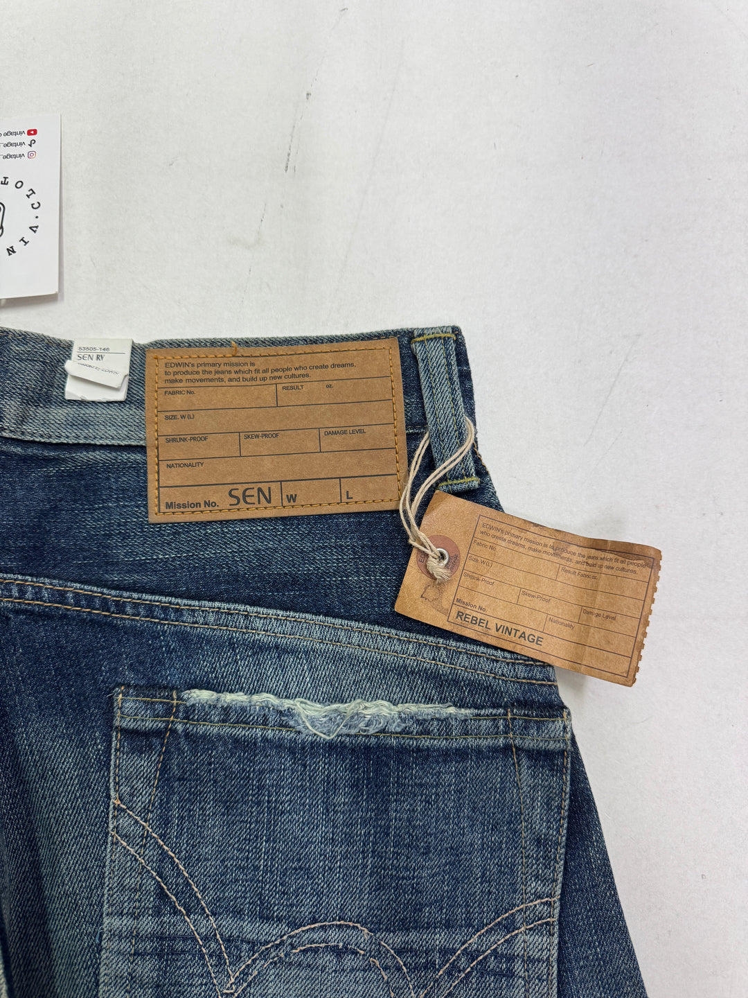 Edwin Rebel Vintage W30 L32 mezza cimosa jeans nuovo Deadstock red line