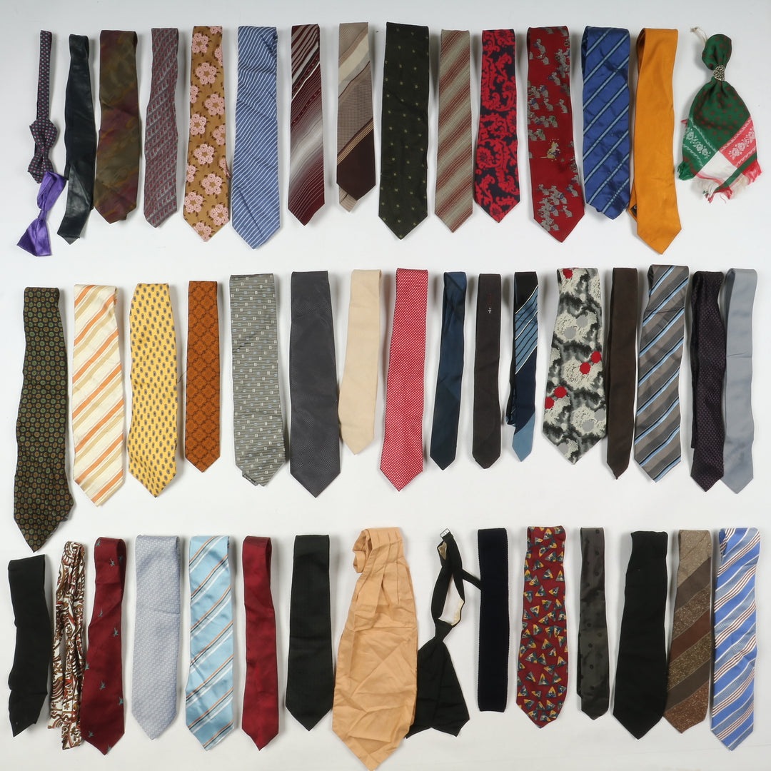 Lotto stock cravatte vintage box da 400pz