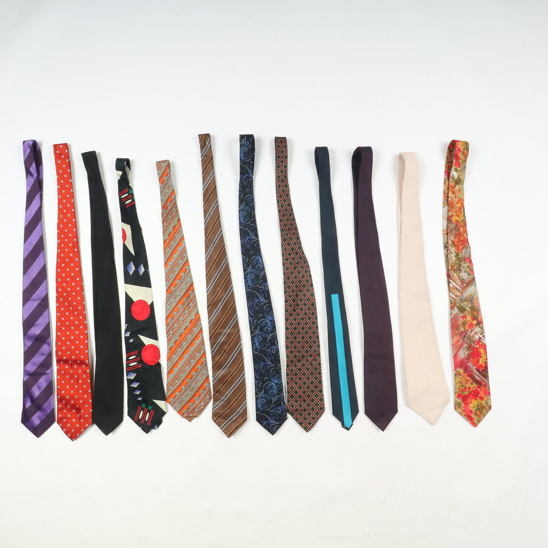 Lotto stock cravatte vintage box da 350pz