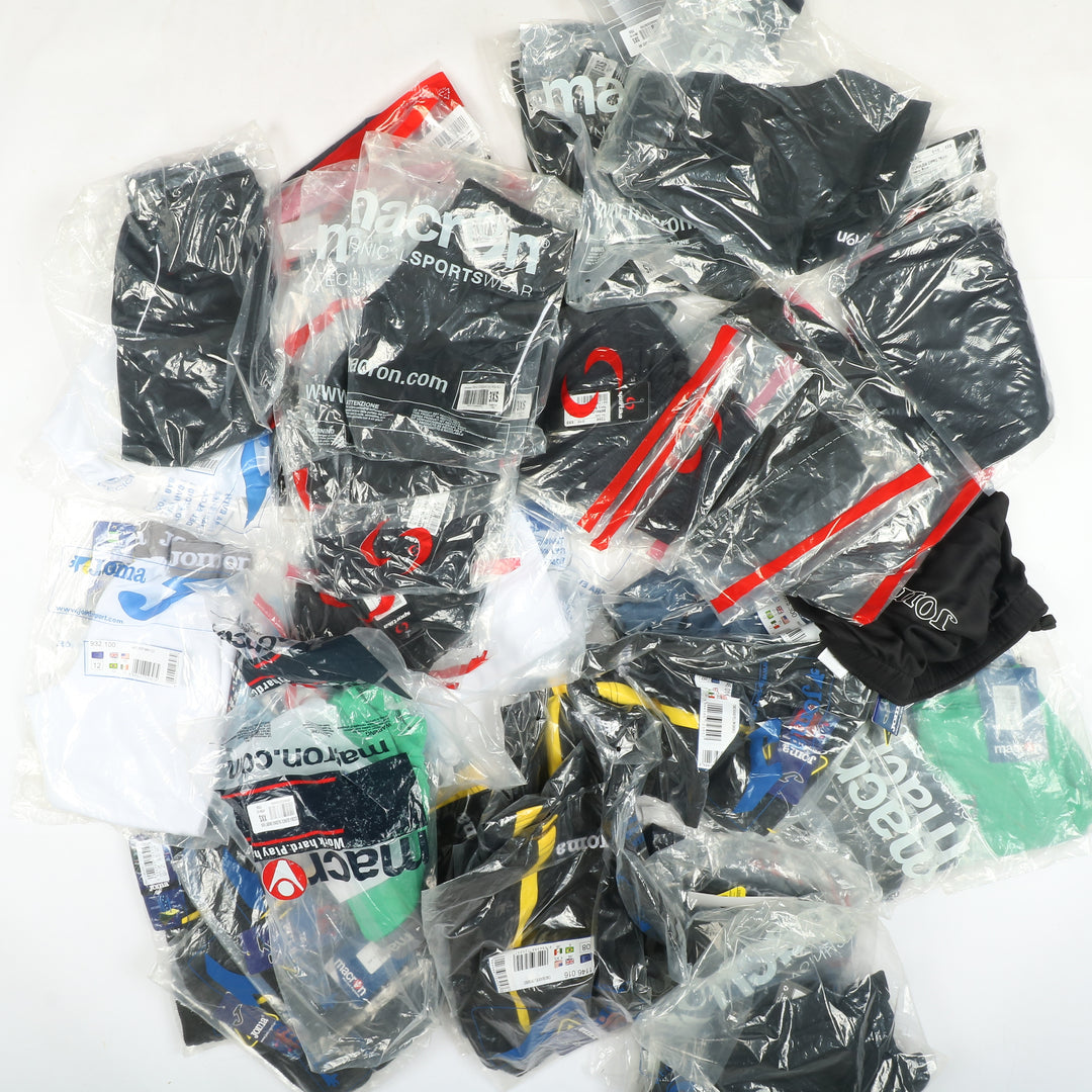 Pantaloncini da calcio bambino nuovi con cartellino 236pz Macron, Givova, Sportika, Royal