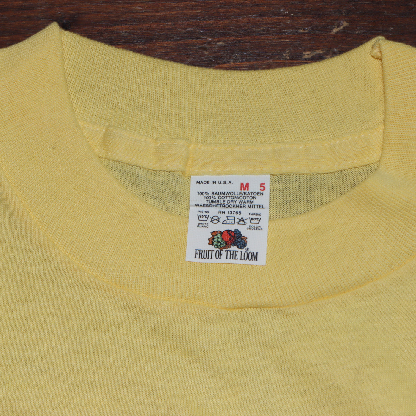 Fruit Of The Loom made in USA T-shirt Taglia M vintage mezza manica nuova deadstock