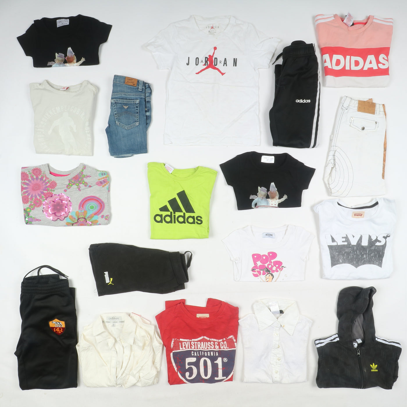 Abbigliamento firmato estivo invernale Bambino Bambina vintage Box da 197pz