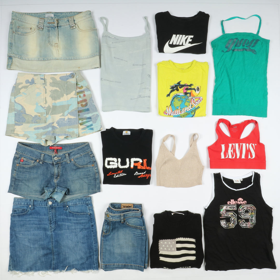 Abbigliamento anni 2000 Y2K uomo e donna stock da 34pz – Vintage