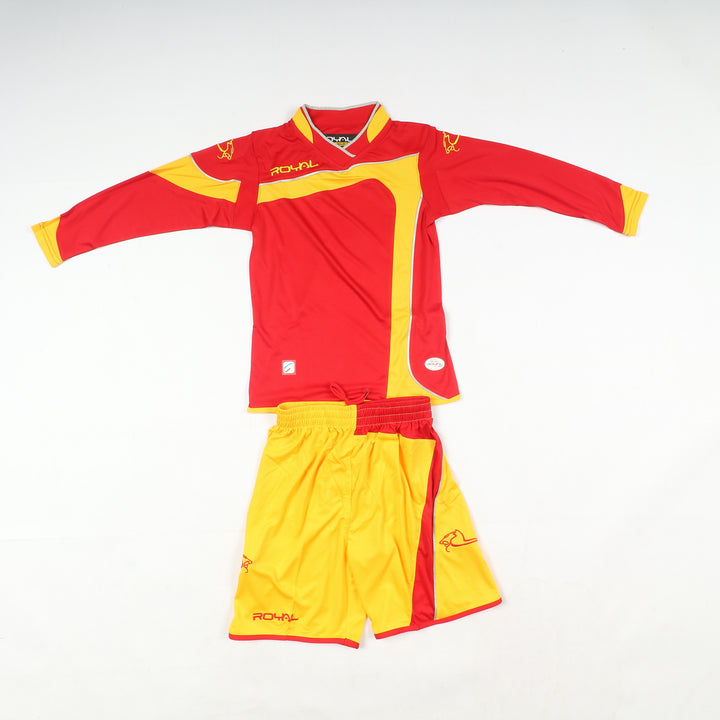 Completi sportivi da calcio nuovi con cartellino 67pz Sportika, Macron, Royal, Givova