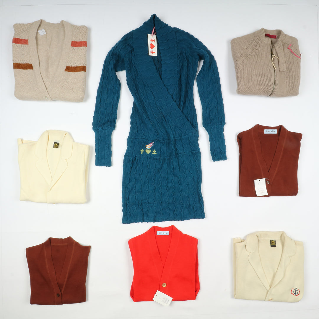 Abbigliamento misto uomo e donna Abiti, cardigan, maglioni e pile nuovi