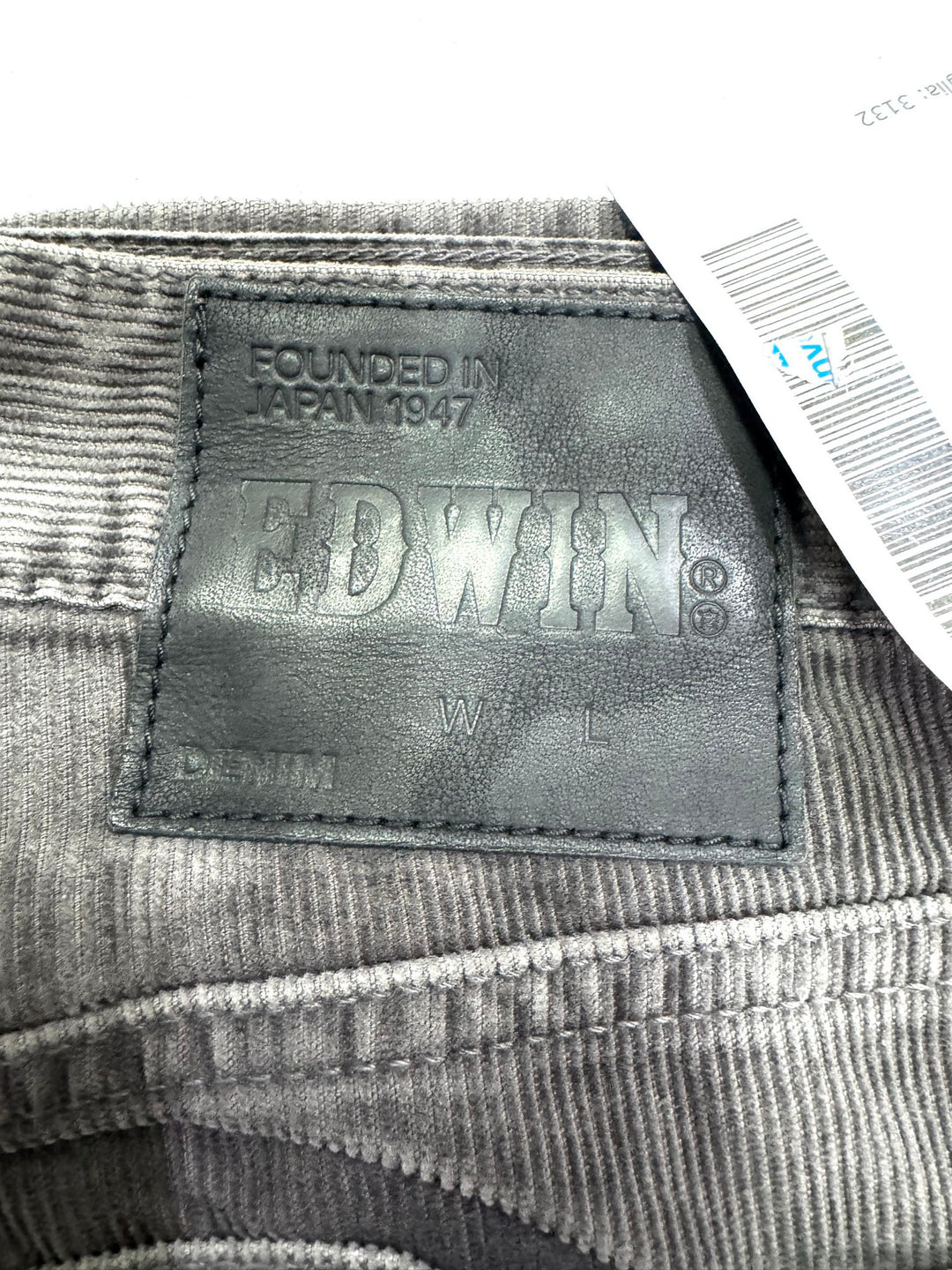 Edwin dillon slim pant W31 L32 deadstock corduroy pant marrone