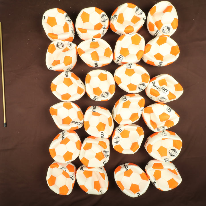 Stock palloni da calcio Macron numero 5 nuovi lotto da 54pz