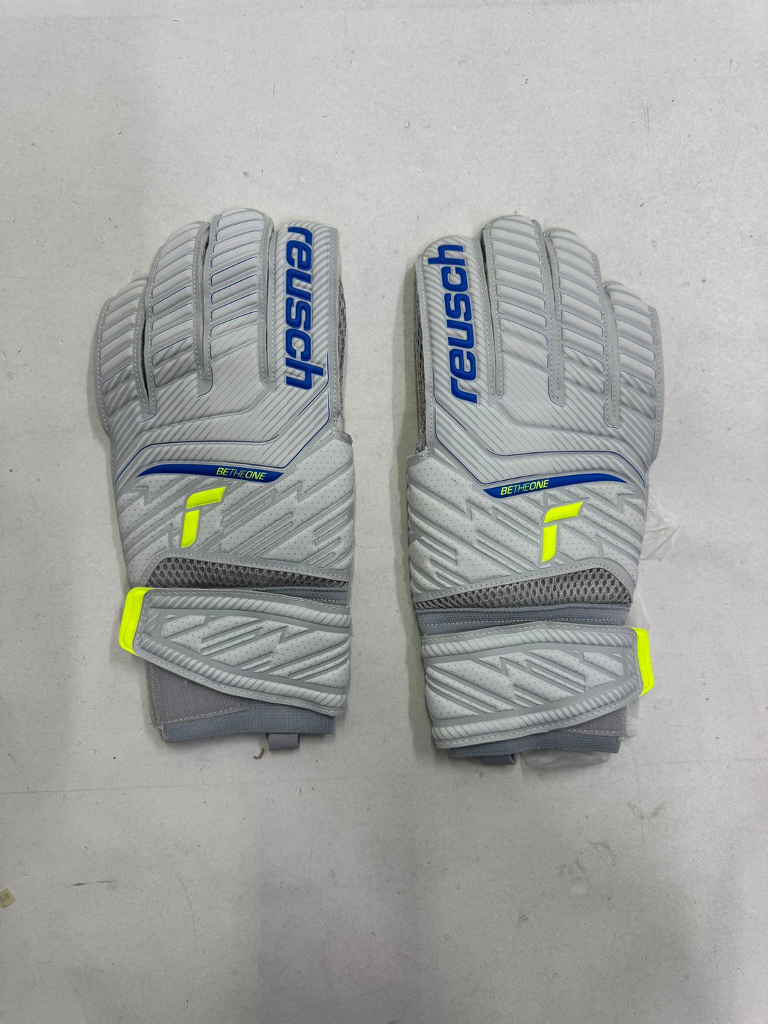 Reush attrakt grip size 10 guanti portiere calcio nuovi