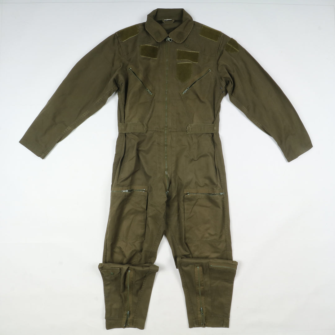 Abbigliamento militare e civile misto caccia pesca soft air lotto da 27pz army