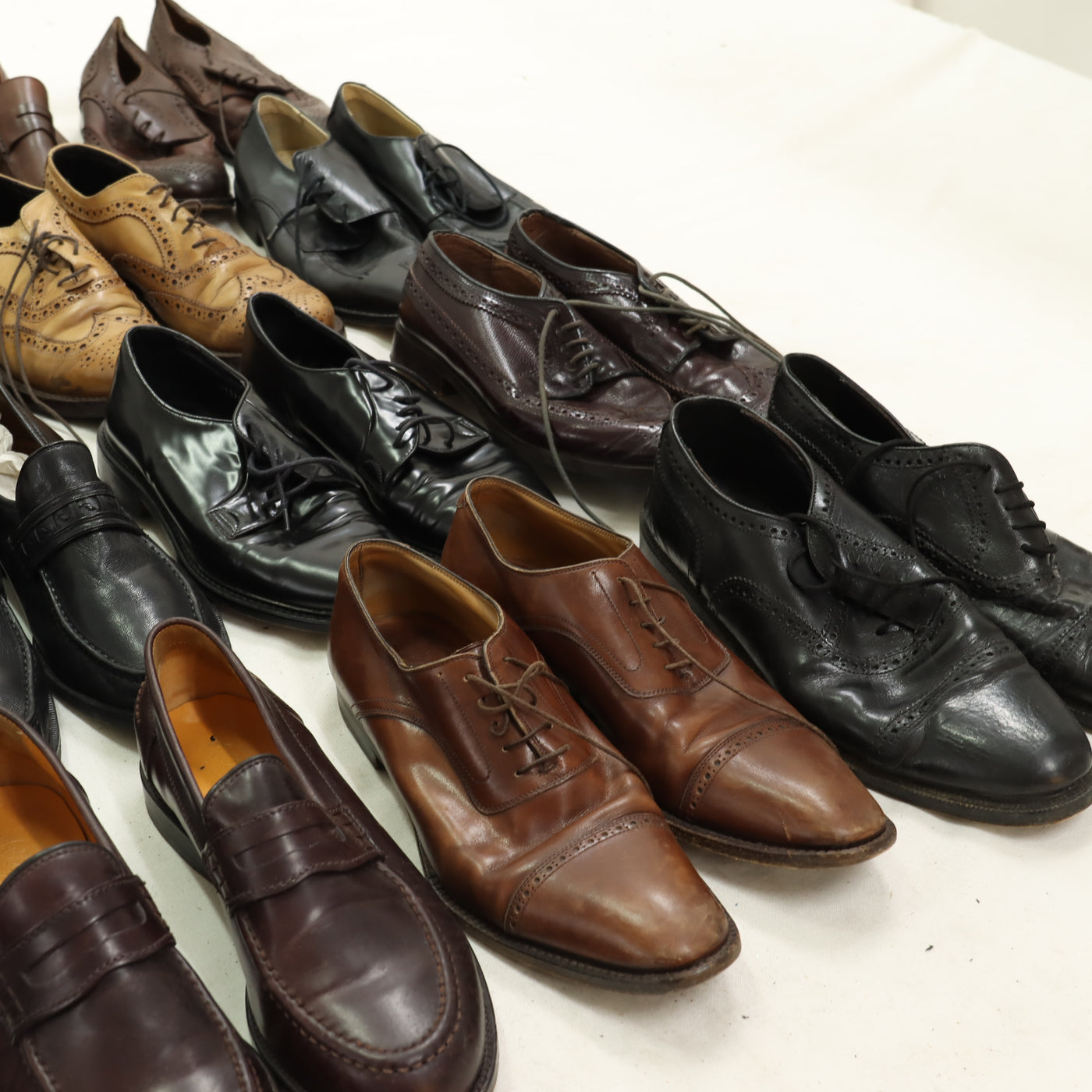 Scarpe Vintage da uomo box da 29pz colori e modelli misti