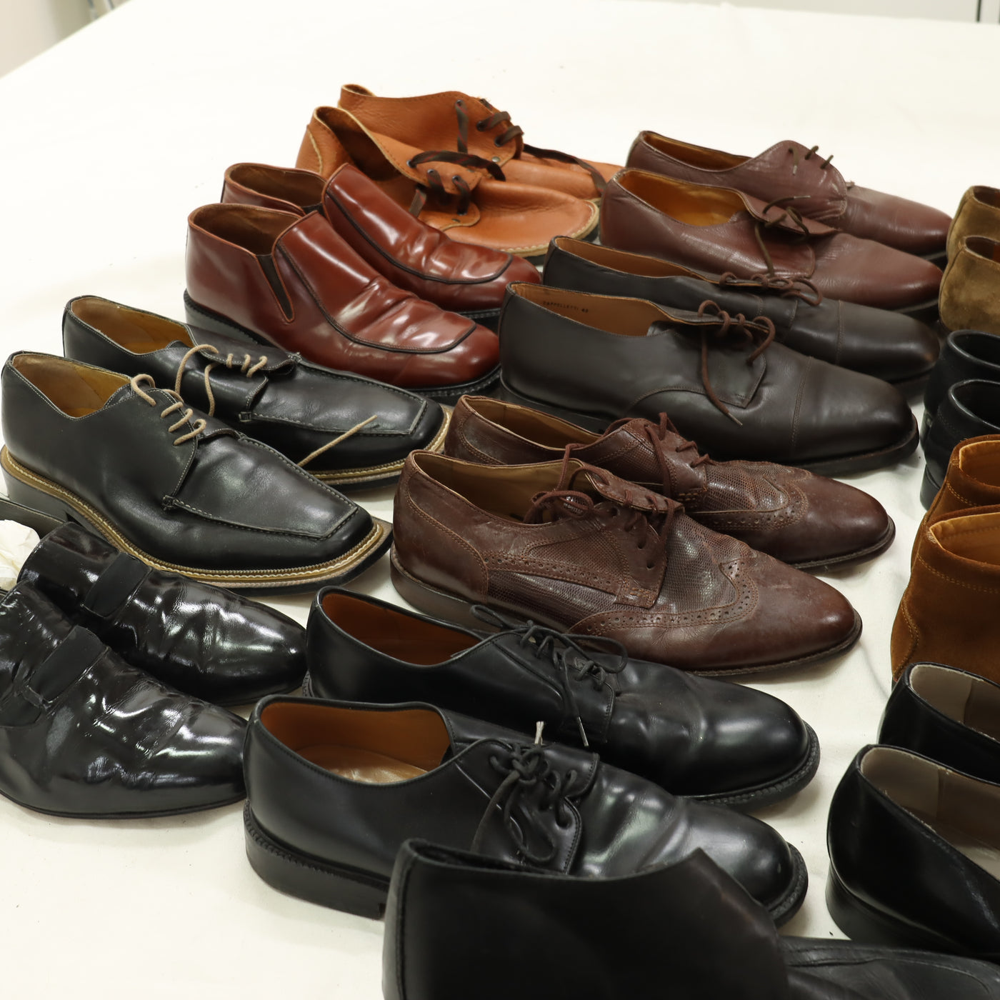 Scarpe Vintage da uomo box da 29pz colori e modelli misti