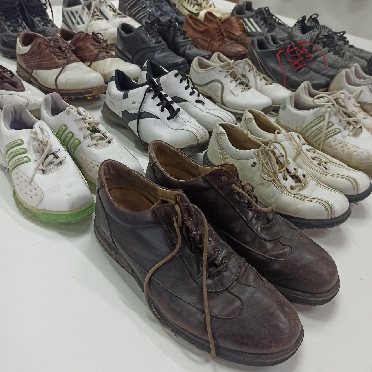 Scarpe vintage da Golf box da 29 kg - 32pz