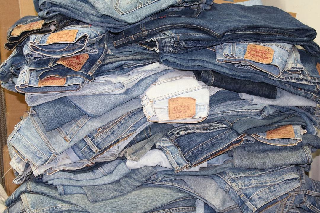 Levi's jeans vintage Rotti box da 35 kg per borse, accessori, trasformazioni